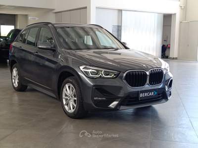 BMW X1 sdrive20d Business Advantage auto Grigio usata Verona