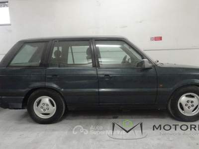 Land Rover Range Rover 2.5 turbodiesel 5 porte DT Verde usata Palermo
