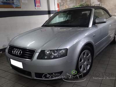 Audi A4 Cabriolet 2.4 V6 30V cat Argento usata Palermo