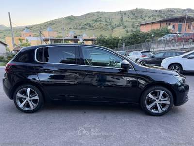 Peugeot 308 308 BlueHDi 120 S&S GT Line Nero usata SANTA MARIA NUOVA