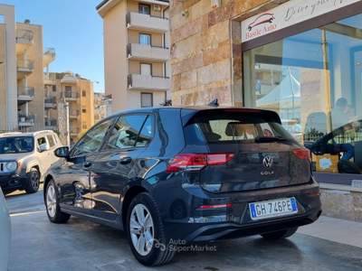 Volkswagen Golf EVO Life Grigio usata Altamura