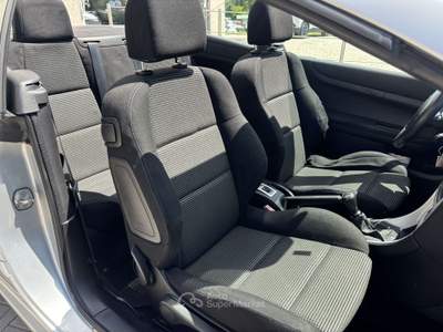 Peugeot 307 307 CC 1.6 16v Australian GPL Argento usata Terni