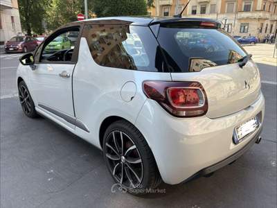 DS Automobiles DS 3 DS3 1.2 puretech Ines de la Fressange s&s 110cv Bianco usata Milano