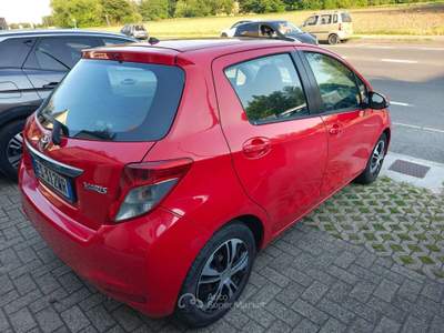 Toyota Yaris Yaris 5p 1.0 Lounge*NEPOATENTATI*PRONTA CONSEGNA* Rosso usata LISSONE