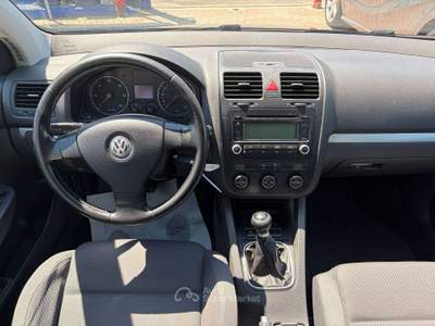 Volkswagen Golf Golf V 5p 1.9 tdi Sportline Nero usata Torino