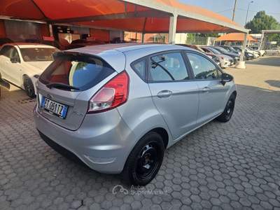 Ford Fiesta Fiesta VI 5p 1.4 Business Gpl 92cv Argento usata Milano