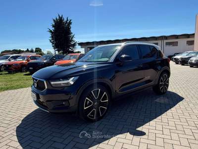 Volvo XC40 XC40 2.0 d3 awd geartronic Nero usata Savignano sul Rubicone