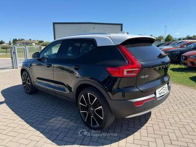Volvo XC40 XC40 2.0 d3 awd geartronic Nero usata Savignano sul Rubicone