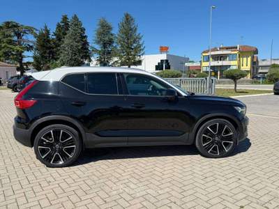 Volvo XC40 XC40 2.0 d3 awd geartronic Nero usata Savignano sul Rubicone