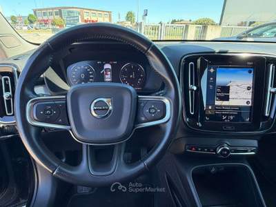 Volvo XC40 XC40 2.0 d3 awd geartronic Nero usata Savignano sul Rubicone