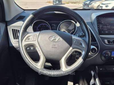 Hyundai ix35 ix35 1.7 crdi Style 2wd Bianco usata Cento