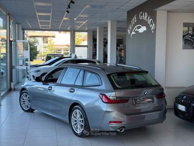 BMW Serie 3 318d 318d 48V Touring Automatica LCI Grigio usata CARESANABLOT