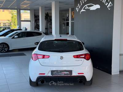 Alfa Romeo Giulietta Super C.D FATTA Bianco usata CARESANABLOT