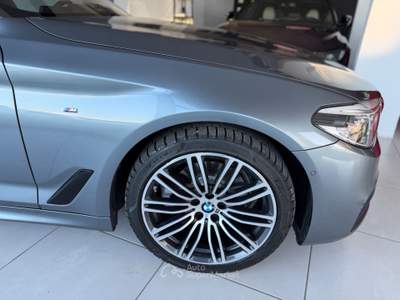 BMW Serie 5 520d 520d xDrive Msport LCI Grigio usata CARESANABLOT
