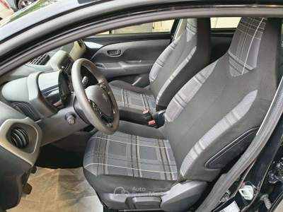 Peugeot 108 5p 1.0 VTI (Toyota) Active E6 - *GARANZIA 12 MESI Nero usata Nova Milanese