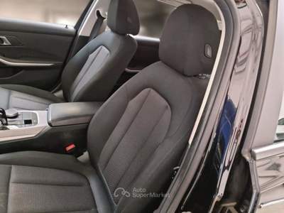 BMW Serie 3 320d BMW SERIE 3 320D XDRIVE 48V BUSINESS ADVANTAGE TOURING AUT STATION WAGON usata Casei Gerola