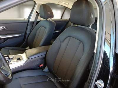 BMW Serie 3 330e BMW SERIE 3 330E BUSINESS ADVANTAGE AUT. 4 PORTE BERLINA usata Roma