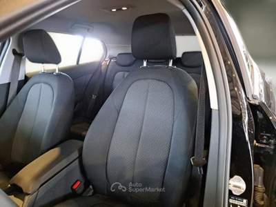 BMW Serie 1 116i BMW SERIE 1 116I BUSINESS ADVANTAGE 5 PORTE BERLINA usata Roma