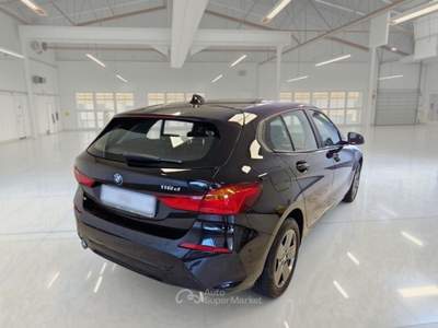 BMW Serie 1 116d BMW SERIE 1 116D BUSINESS ADVANTAGE 5 PORTE BERLINA usata Pozzuoli