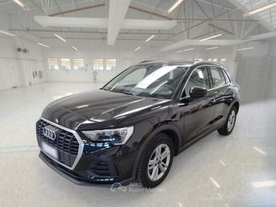 Audi Q3 AUDI Q3 35 TDI S TRONIC BUSINESS SUV usata Casei Gerola