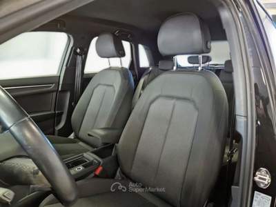 Audi Q3 AUDI Q3 35 TDI S TRONIC BUSINESS SUV usata Pozzuoli