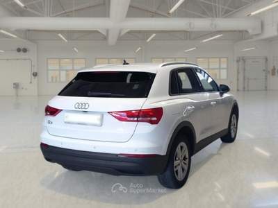 Audi Q3 AUDI Q3 35 TDI S TRONIC BUSINESS SUV usata Bari