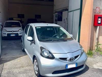 Toyota Aygo null Argento usata Cinisello Balsamo