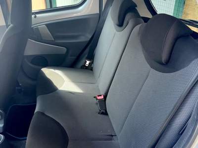 Toyota Aygo null Argento usata Cinisello Balsamo