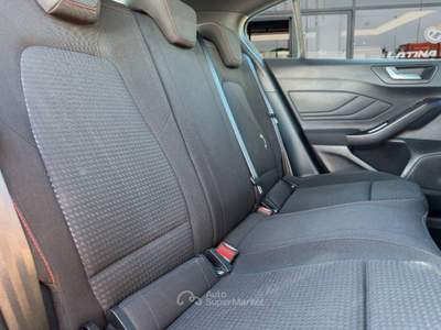 Ford Focus 1.0t ecoboost h ST-Line 155cv AUTOMATICA E CARPLAY Nero usata Latina