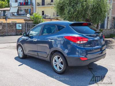 Hyundai ix35 1.7 crdi 116 Cv 2wd ITALIA Blu/Azzurro usata Soriano nel Cimino