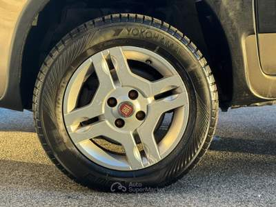 Fiat Panda Fiat Panda 1.3 MJT 16V 4x4 Climbing Oro usata Giugliano in Campania