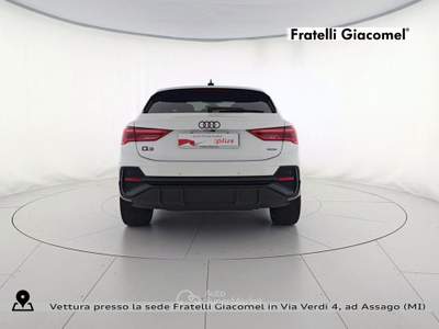 Audi Q3 sportback 40 2.0 tfsi identity black quattro s-tronic Bianco usata Assago