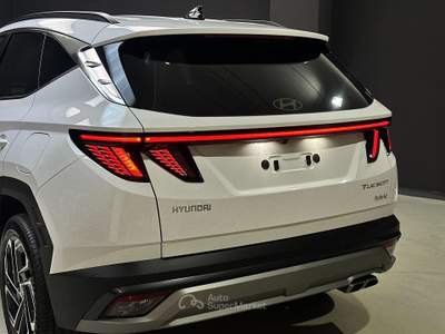 Hyundai Tucson 1.6 hev Exellence 2wd auto Argento usata Bassano del Grappa
