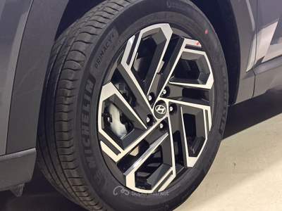 Hyundai Tucson 1.6 hev 2wd 215cv Rosso usata Bassano del Grappa