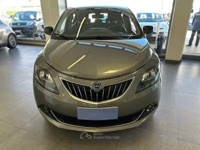 Lancia Ypsilon  - ypsilon 1.0 firefly hybrid platino s&s 70cv Grigio usata Roma