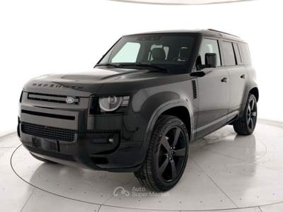 Land Rover Defender Defender 110 3.0d i6 mhev x-dynamic se awd 200cv auto Nero usata Porto Mantovano