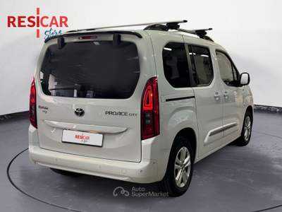Toyota Proace  1.2p 110cv s&s l1 d executive Bianco usata Alessandria