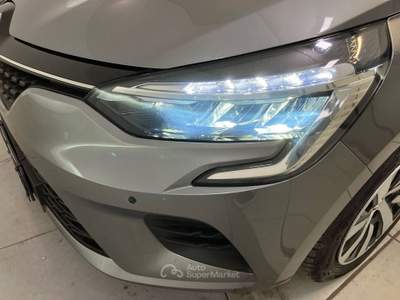 Renault Clio Clio 1.6 E-Tech full hybrid Equilibre 145cv auto Grigio usata Como