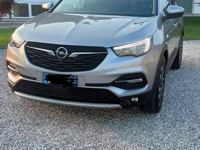 Opel Grandland Unico proprietario, tenuta sempre in garage non fumatore Grigio usata Udine