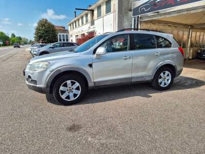 Chevrolet Captiva Captiva 2.0 VCDi LTX Grigio usata Ferrara