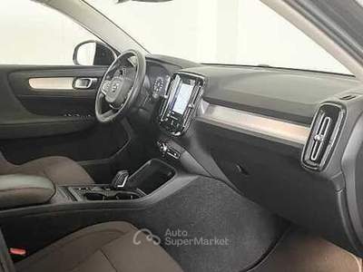 Volvo XC40 Momentum Pro, D3 automatico Nero usata Altavilla Vicentina