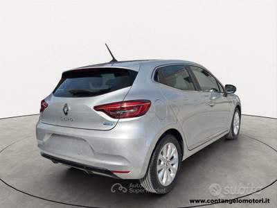 Renault Clio Full Hybrid E-Tech 140 CV 5 porte I usata Arzano
