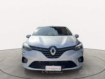 Renault Clio Full Hybrid E-Tech 140 CV 5 porte I usata Arzano