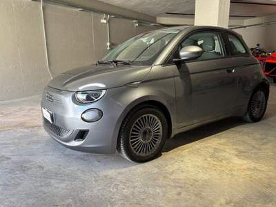 Fiat 500 500e 3+1 42 kWh Icon usata Arzano