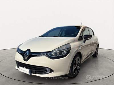 Renault Clio 5 porte usata Arzano