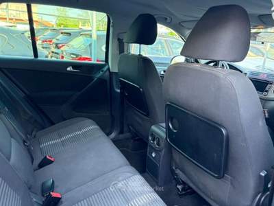Volkswagen Tiguan 2.0 TDI DPF 4MOTION Sport & Style Nero usata Rivignano Teor