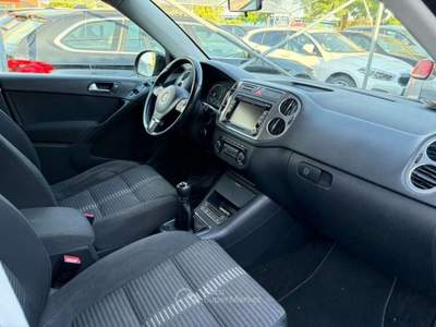 Volkswagen Tiguan 2.0 TDI DPF 4MOTION Sport & Style Nero usata Rivignano Teor