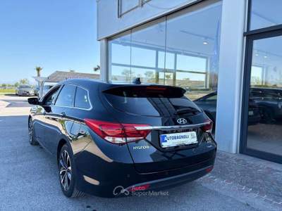 Hyundai i40 Wagon BUSINESS 1.7 CRDi 141 CV 7DCT Nero usata Bagnaria Arsa