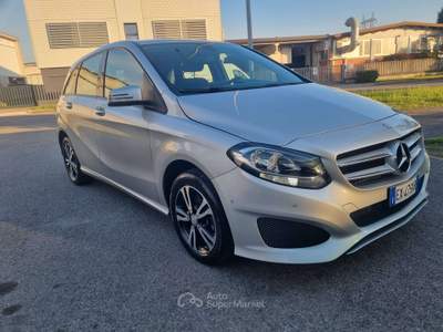 Mercedes-Benz Classe B B 180 Executive FL Argento usata TREVIGLIO