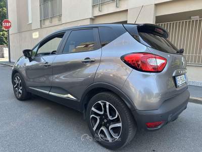 Renault Captur 0.9 tce energy R-Link s&s 90cv usata Milano